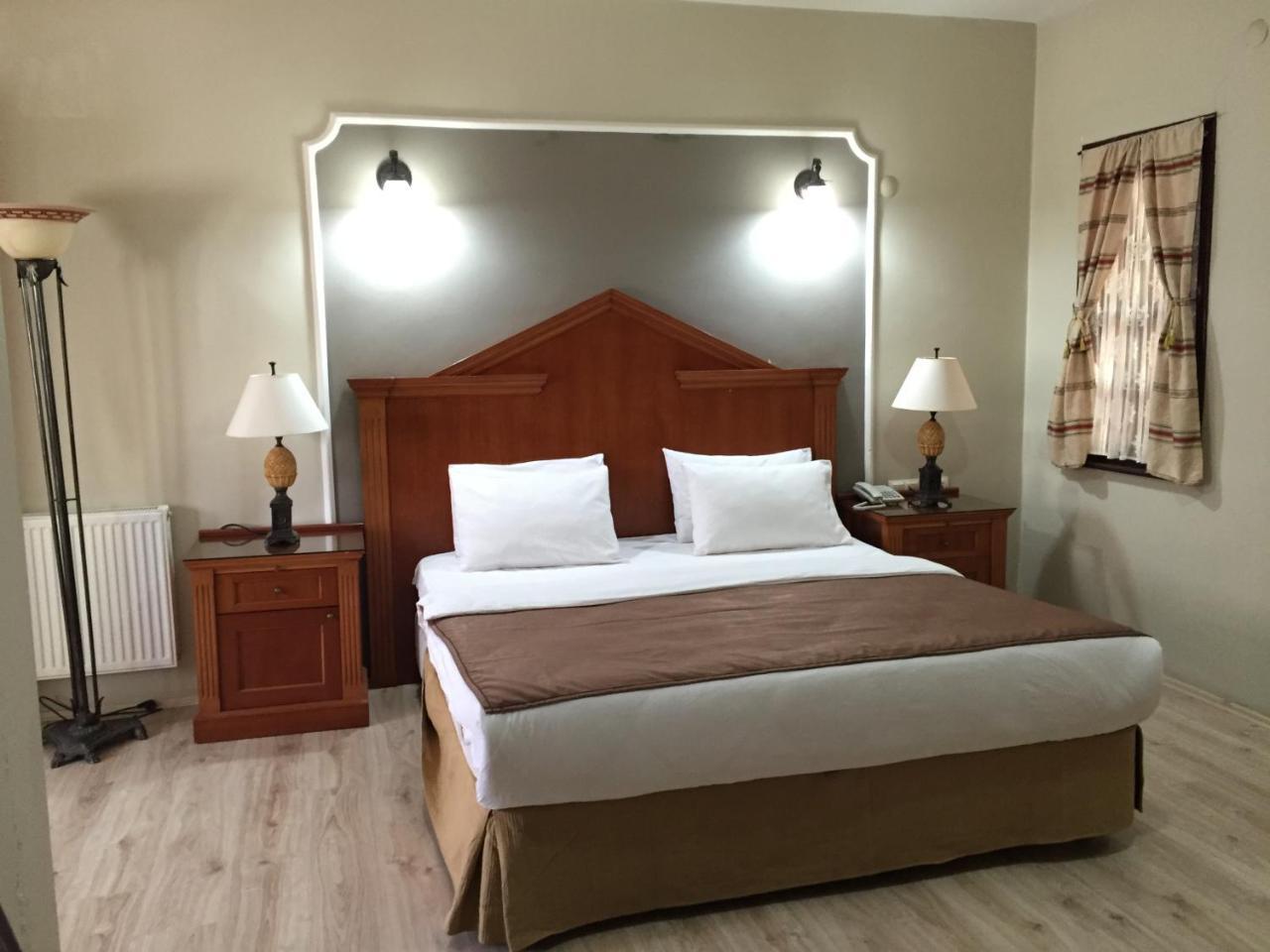 Elit Apartments And Suites คอร์ลู ภายนอก รูปภาพ
